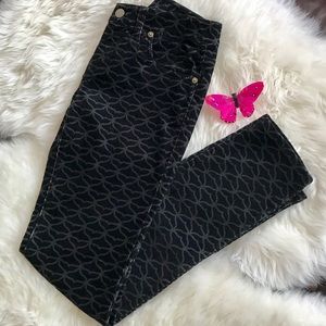 Vineyard Vines Print of Whales Cords Size 0 NWT